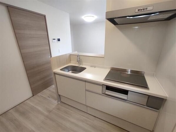 ドミール旭ケ丘駅前の物件内観写真